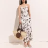 Ärmelloses Midikleid mit Kirschprint