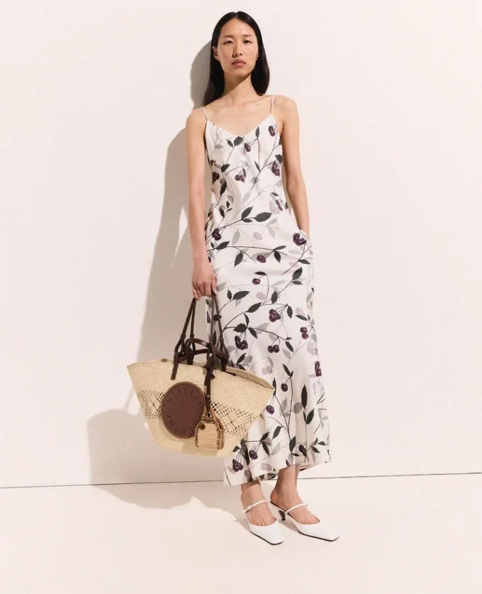Ärmelloses Midikleid mit Kirschprint