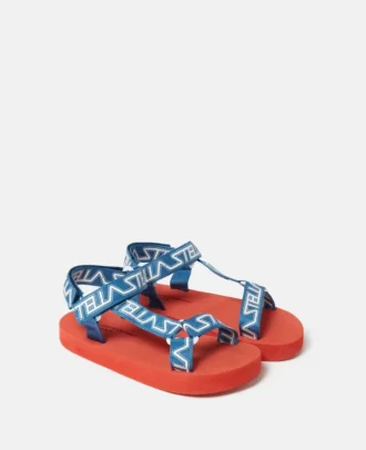 Sandalen mit Moniker-Print