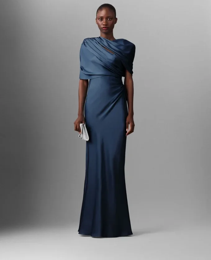Satin-Maxikleid mit kurzen Ärmeln