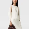 Satin-Oberteil mit Cape-Ärmeln und Cut-outs