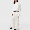 Satinierte, locker sitzende Cargohose