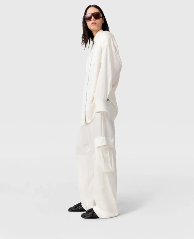 Satinierte, locker sitzende Cargohose