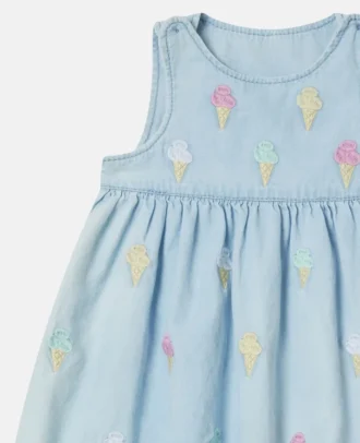 Set aus besticktem Kleid und Bloomers mit Eiscreme-Motiv
