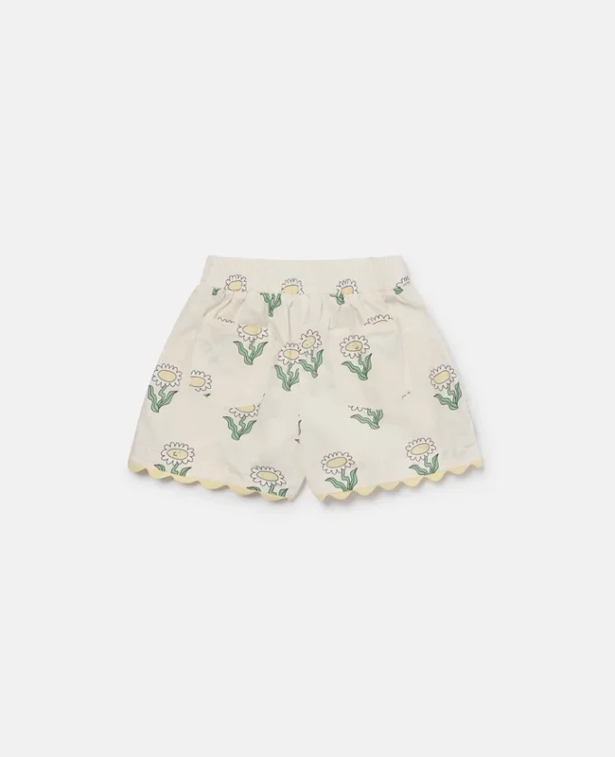 Shorts mit elastischem Bund und Wellenkante mit Gänseblümchen