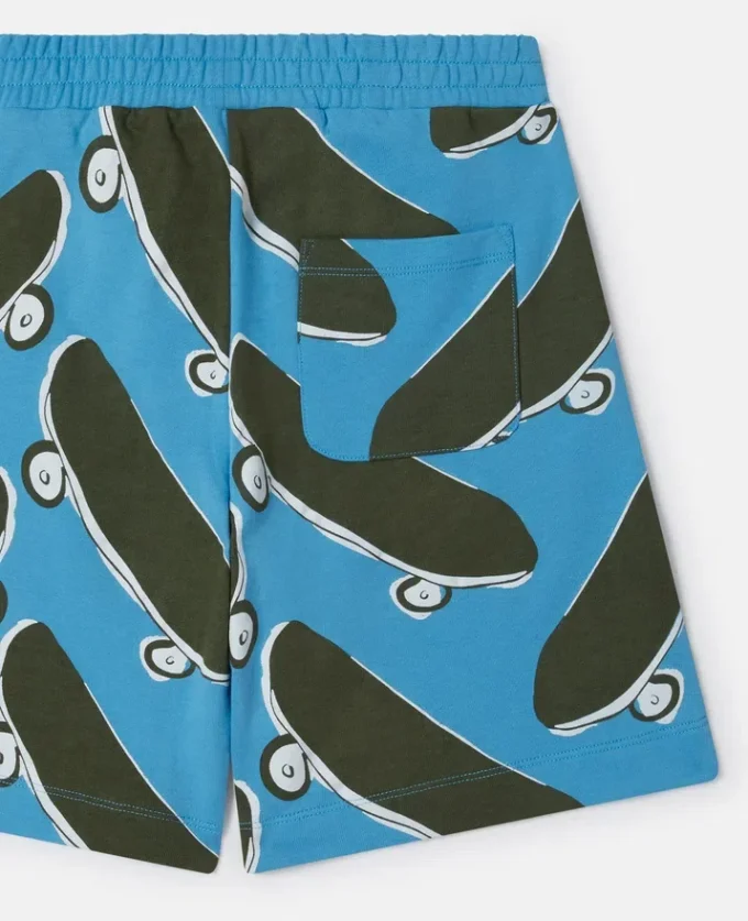 Shorts mit Skateboard-Print