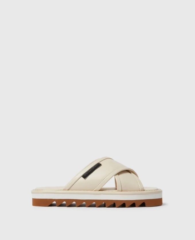 Sneak-Elyse Twisted Sandalen