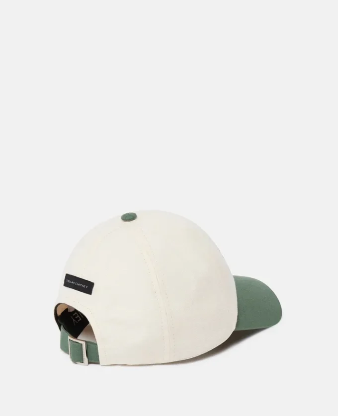 SOS-bestickte Baseballkappe