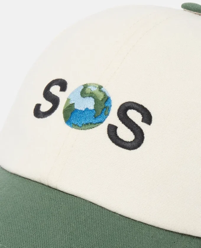 SOS-bestickte Baseballkappe