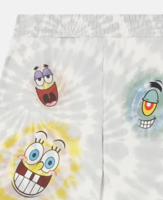 SpongeBob Shorts mit Grafikprint und Batikoptik