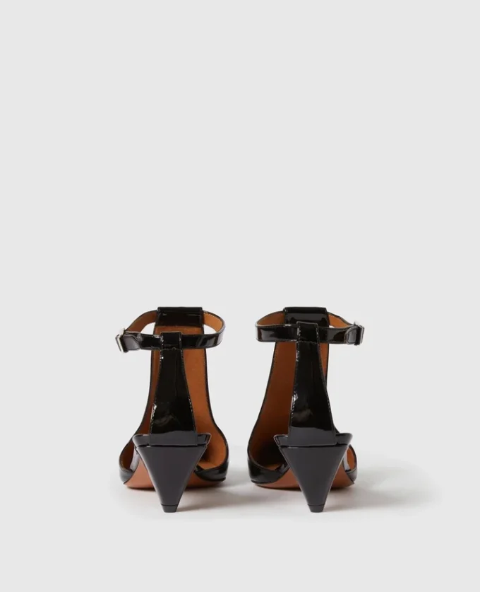 Stella Spur Kitten Heels
