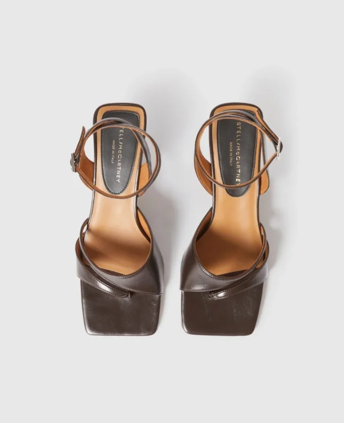 Stella Spur Kitten Heels