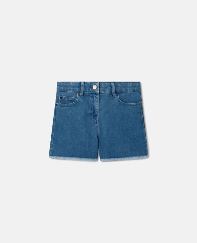 Stretch-Jeansshorts mit Fransen-Herz-Aufnäher