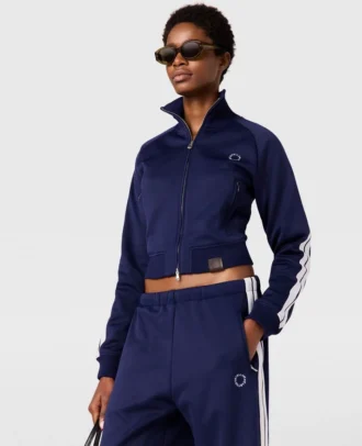 Trackjacke mit hohem Kragen und doppelten Streifen