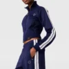 Trackjacke mit hohem Kragen und doppelten Streifen