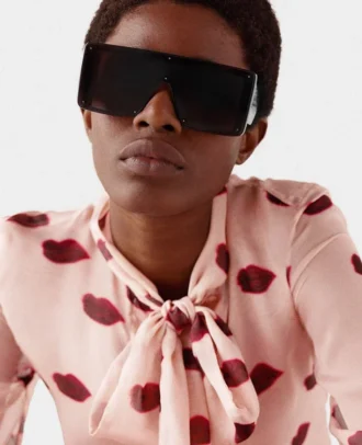 Transparente quadratische Sonnenbrille