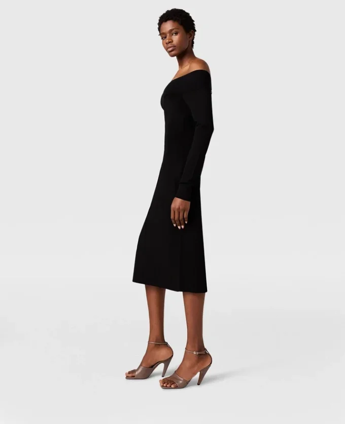 Transparentes Midikleid mit langen Ärmeln aus Mesh
