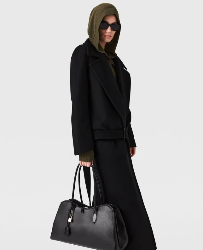 Trenchcoat mit Gürtel und farblich abgestimmter Schnalle