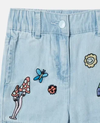 Woodland Friends Shorts aus elastischem Denim